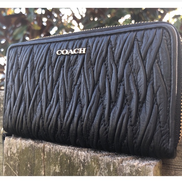 Coach Black Leather Vine Gathered Bag & Wallet Set - Picture 3 of 8